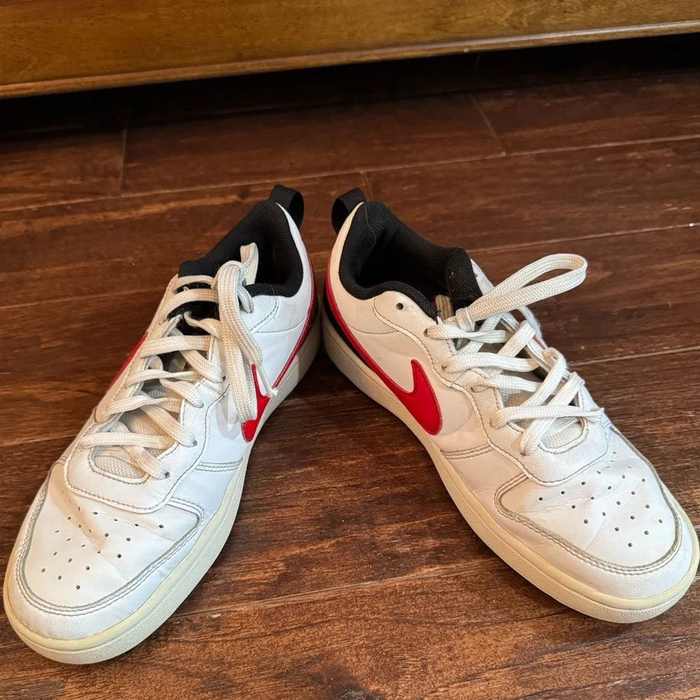 Nike Boys Court Borough Low 2